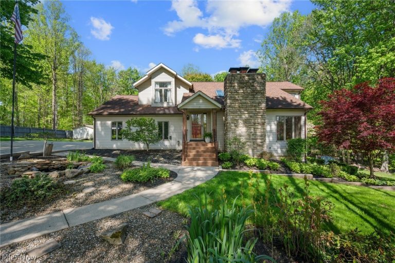 18976 Thorpe Road, Chagrin Falls, OH, 44023