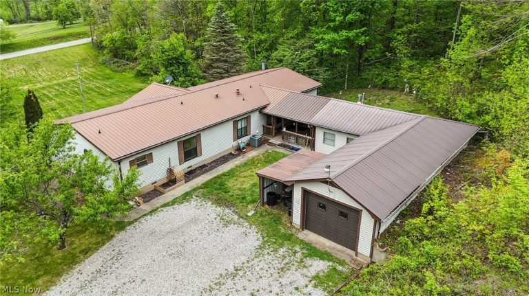 50 Dalzell Road, Whipple, OH - Photo 6