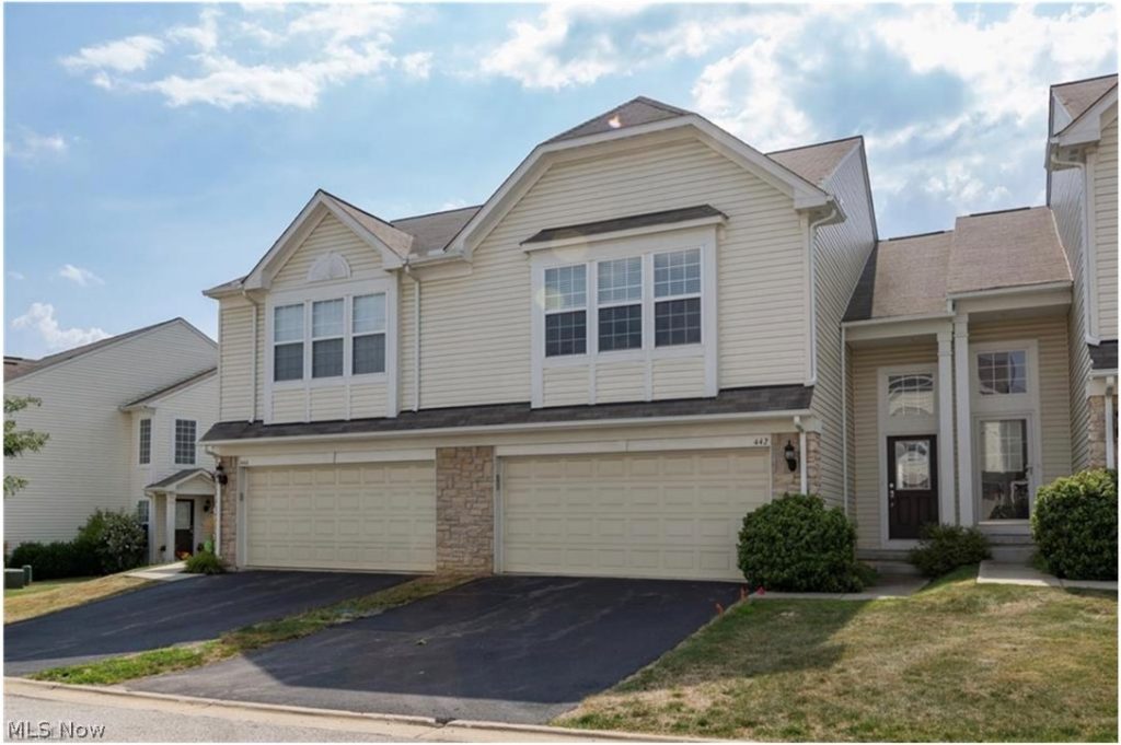 442 Turner Drive, Akron, OH