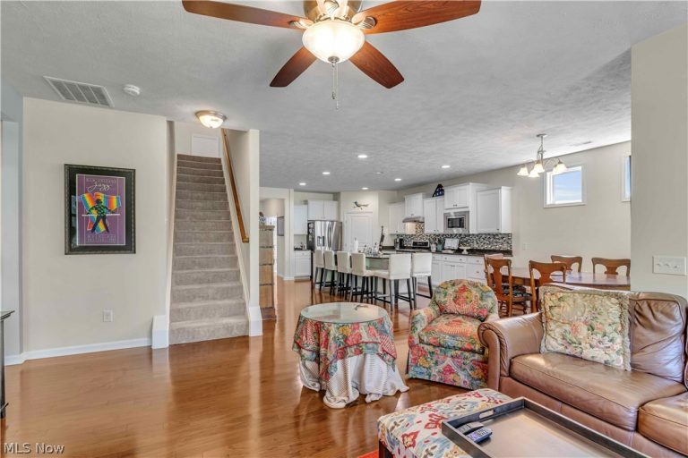 488 Arbor Lane, Copley, OH - Photo 5