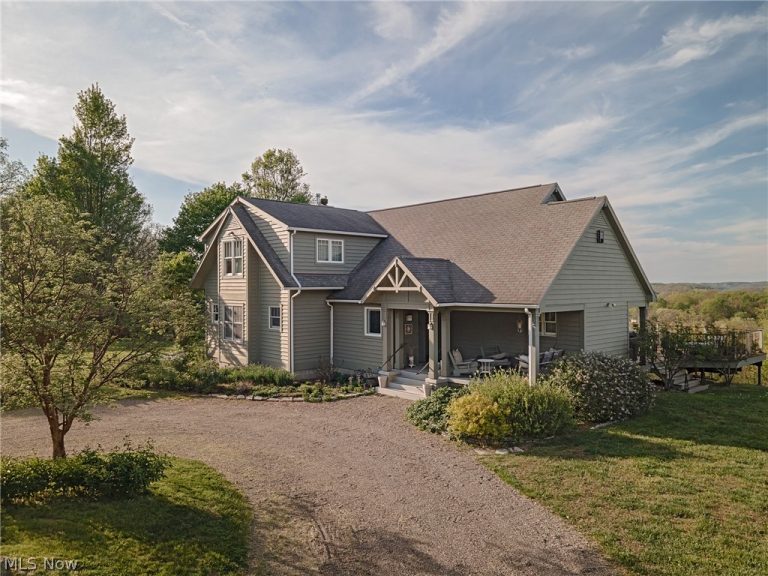 2435 Sandhill Road, Marietta, OH, 45750