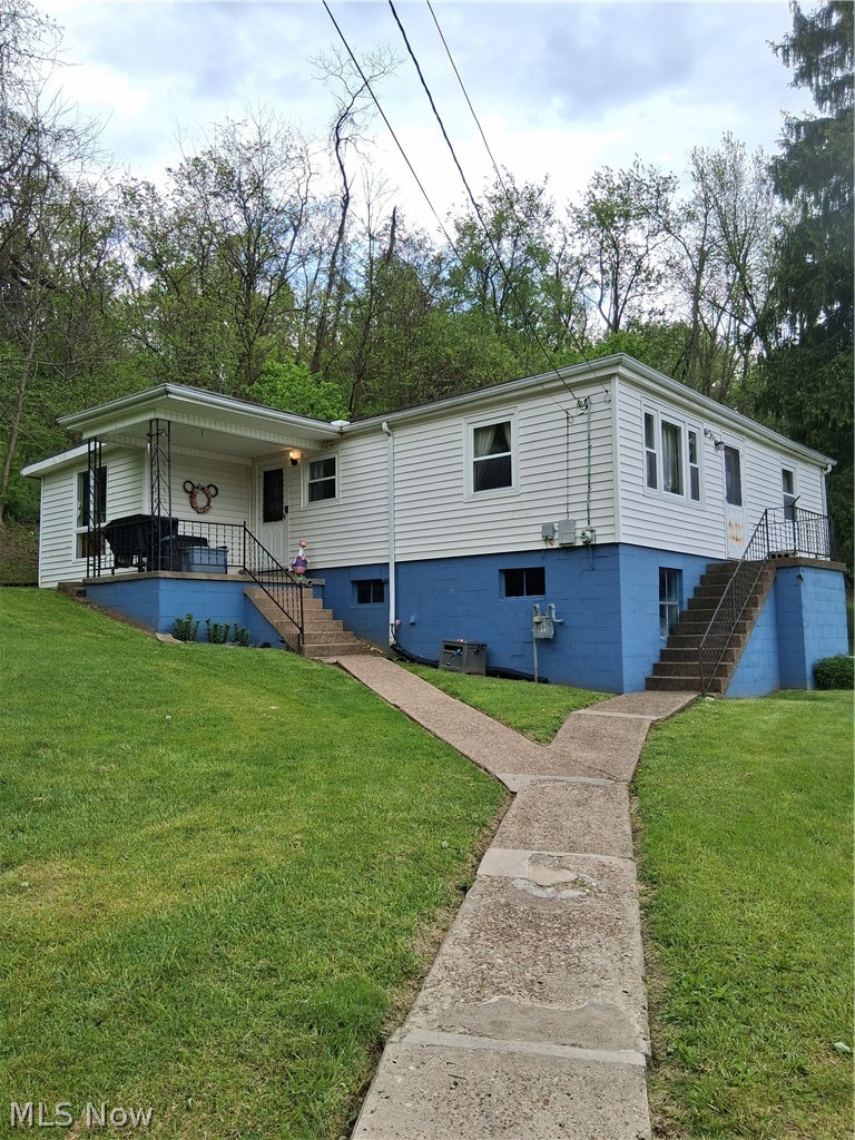 68490 Elm Street, Bridgeport, OH - Photo 2