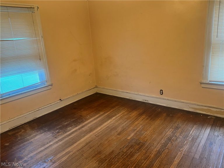 987 129th Street, Cleveland, OH - Photo 8