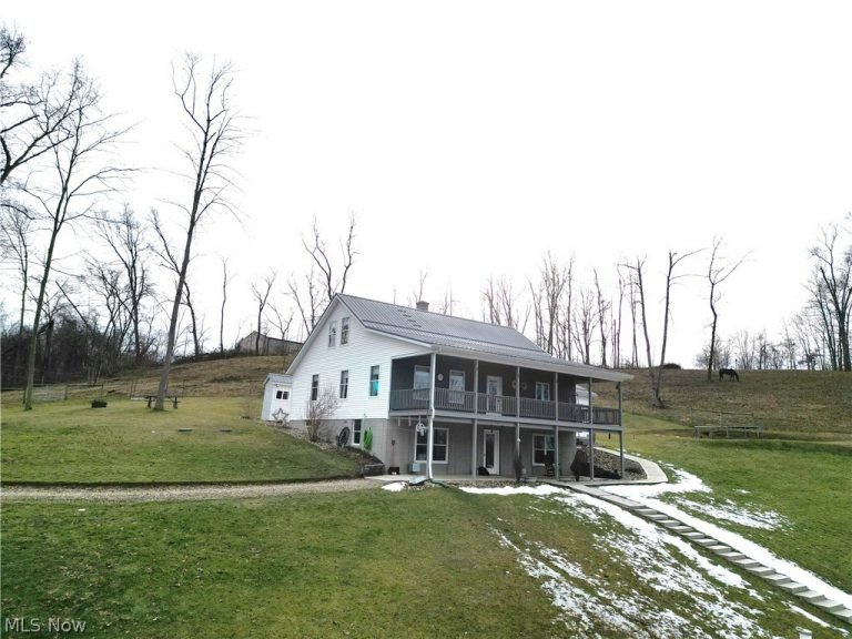 21252 OXFORD Road, Salesville, OH - Photo 2