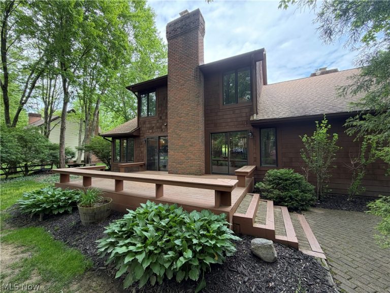 3464 Hunters, Stow, OH - Photo 6