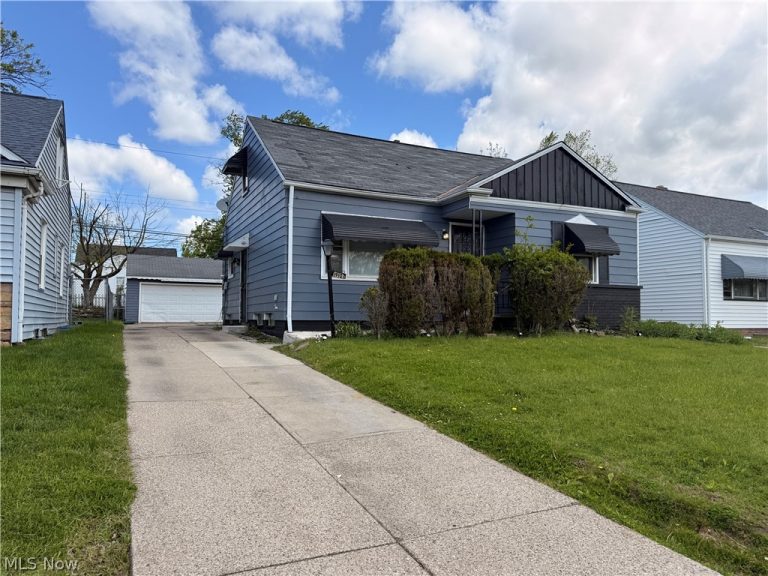 19107 Longview Avenue, Maple Heights, OH, 44137