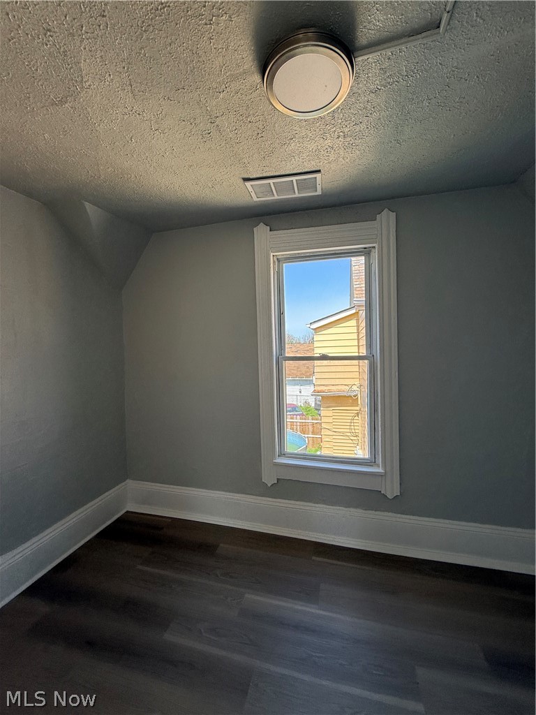 3514 58th Street #UP, Cleveland, OH - Photo 3