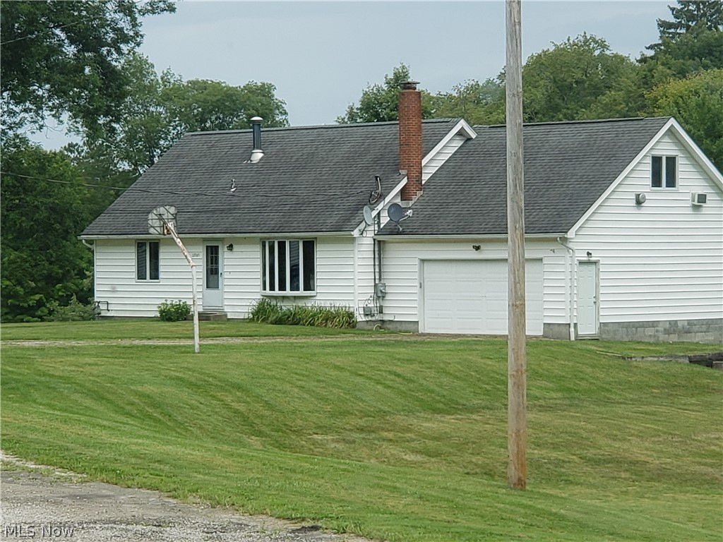 12765 Butternut Road, Burton, OH