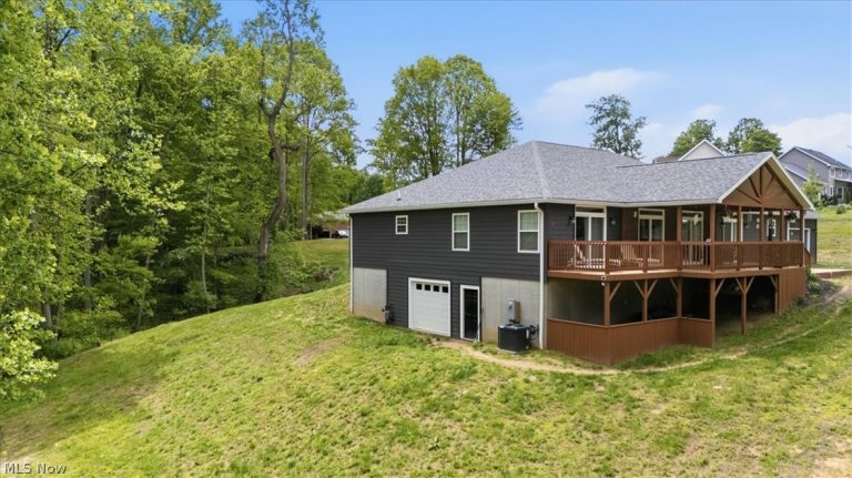 119 Stonegate Drive, Washington, WV - Photo 6