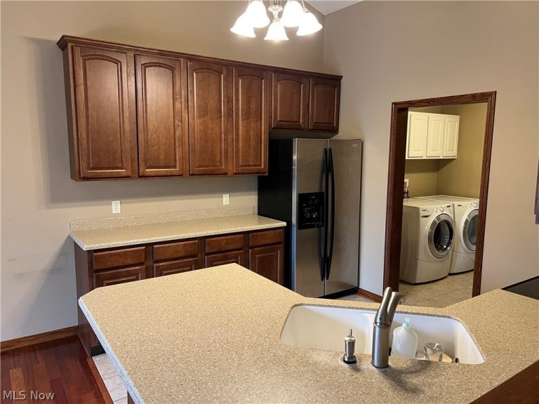 9338 Towpath Trail, Seville, OH - Photo 8