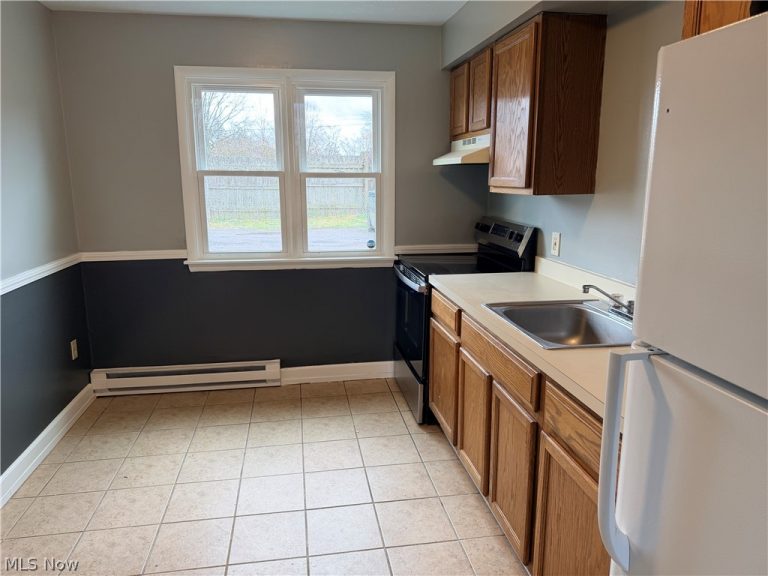 929 Cook Avenue #1, Youngstown, OH - Photo 5