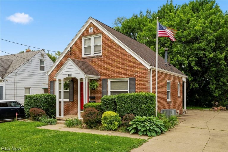272 Schrop Avenue, Akron, OH, 44312