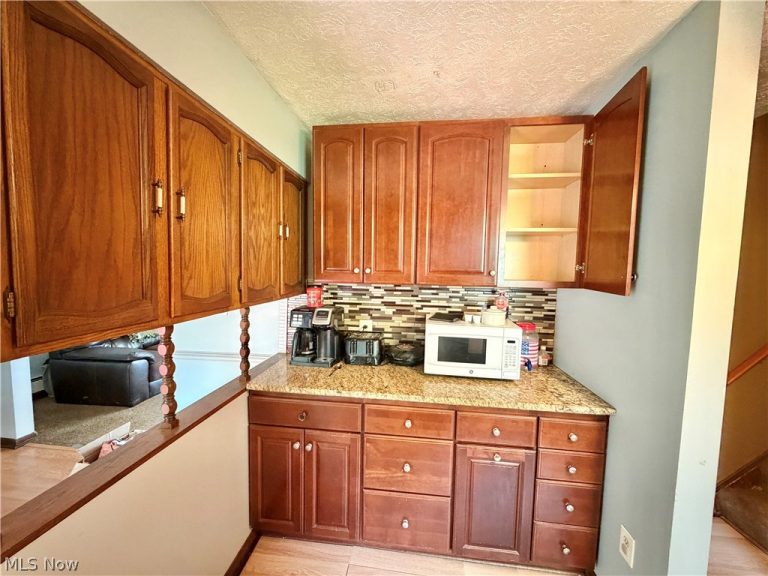 3948 Carson Salt Springs Road, Newton Falls, OH - Photo 6