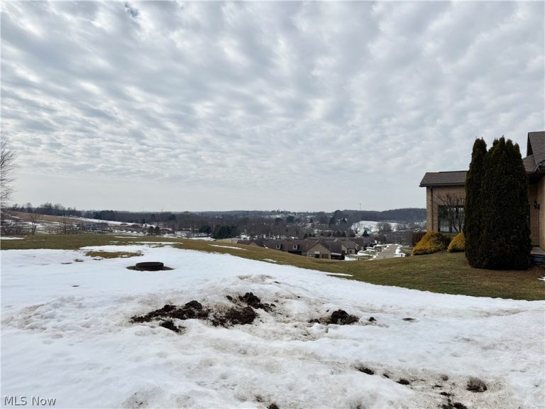 49281 Eagle Drive, East Liverpool, OH - Photo 2