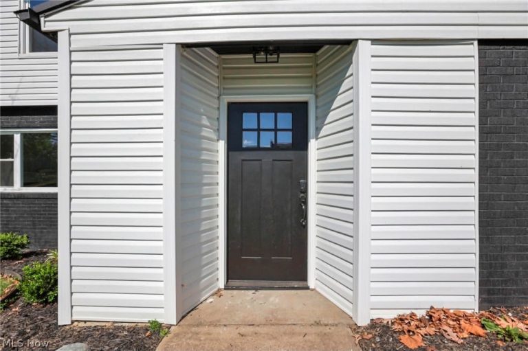 1425 Marion Avenue, Zanesville, OH - Photo 6