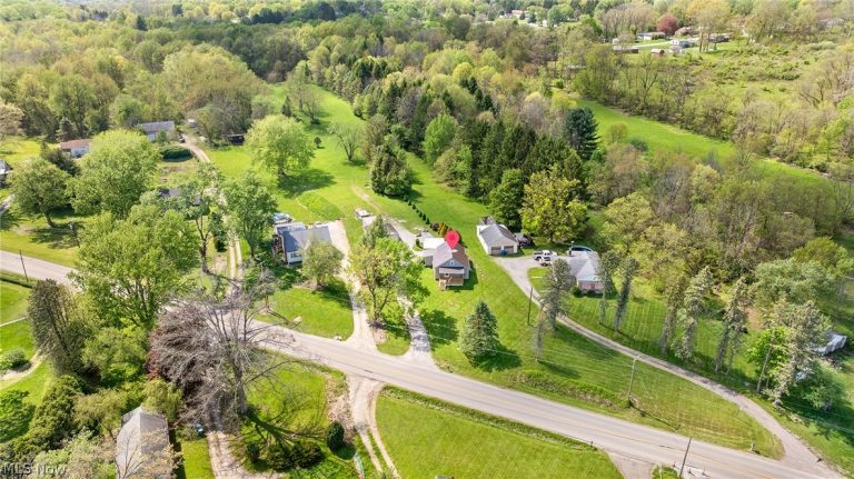 3002 Clark Mill Road, Norton, OH - Photo 2