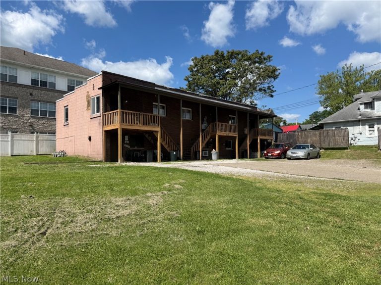 3010 Camden Avenue, Parkersburg, WV - Photo 3