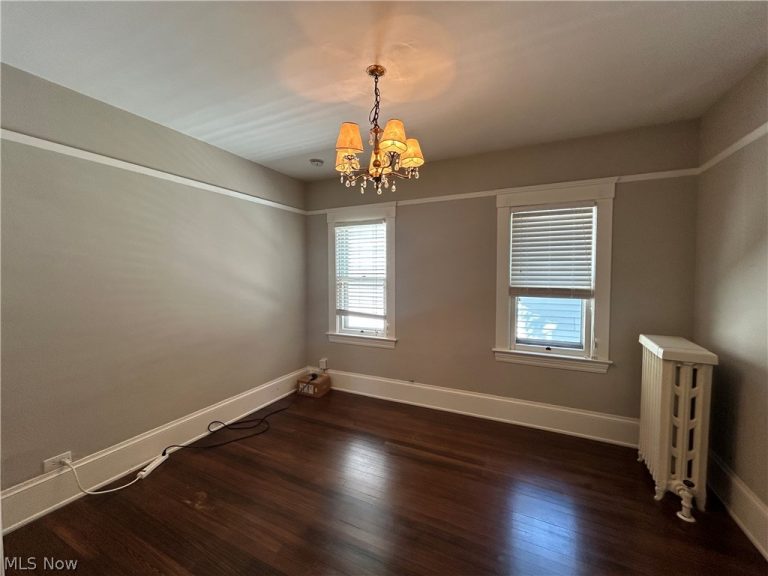 1567 Wagar Avenue, Lakewood, OH - Photo 8
