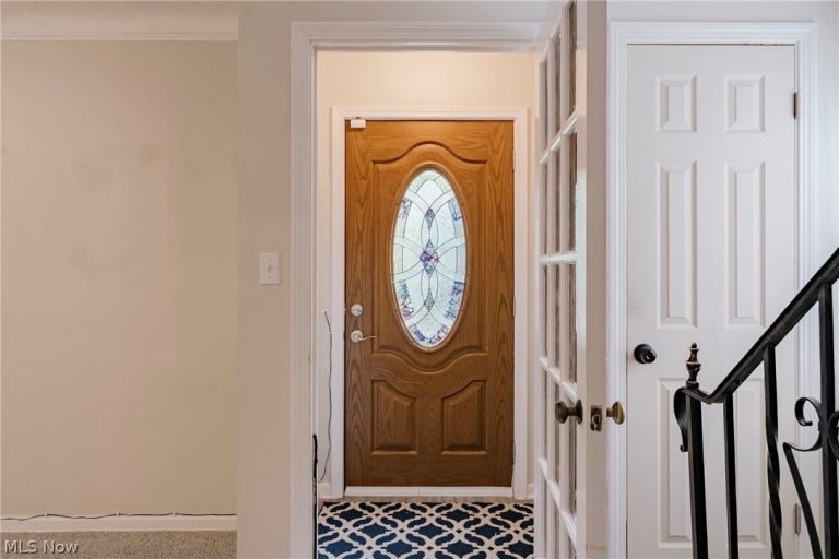 1830 Beverly Hills Drive, Euclid, OH - Photo 3