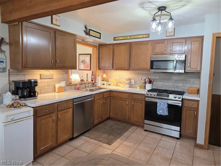 773 Wildwood Drive, Boardman, OH - Photo 5