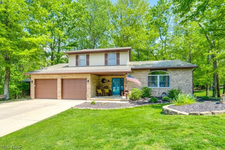 66 Manito Trail, Malvern, OH - Photo 2
