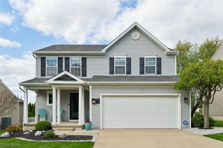 2721 Krska Place, Barberton, OH, 44203