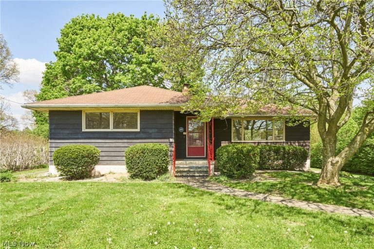 647 Killian Road, Coventry, OH, 44319