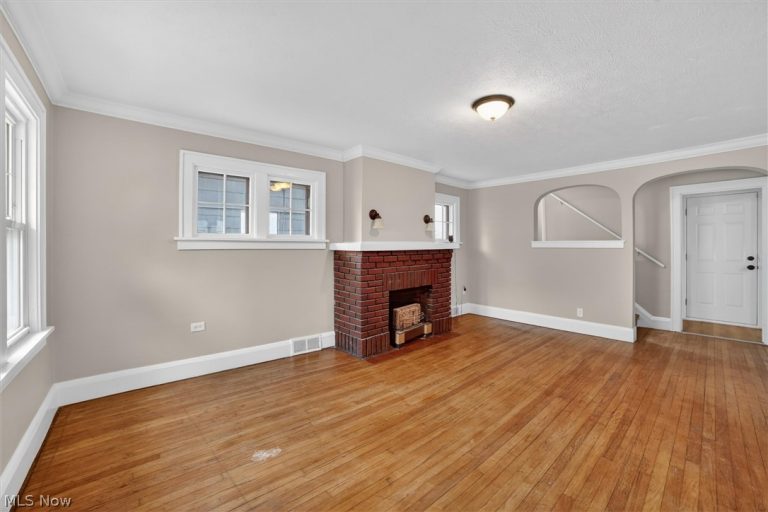 4874 95th Street, Garfield Heights, OH - Photo 4