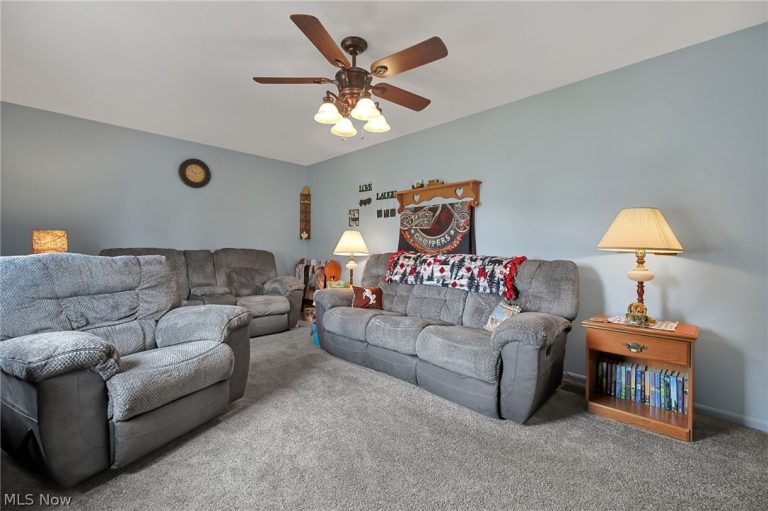 2397 Adamsville Road, Zanesville, OH - Photo 8