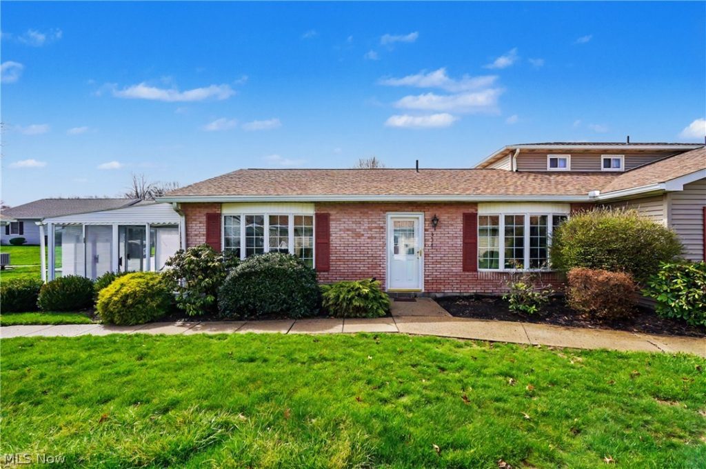 934 Canterbury Lane, Salem, OH