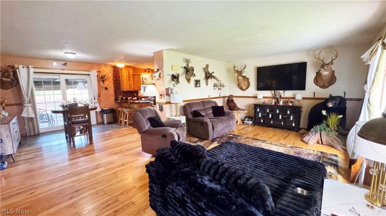 25 Oak Drive, Dillonvale, OH - Photo 8