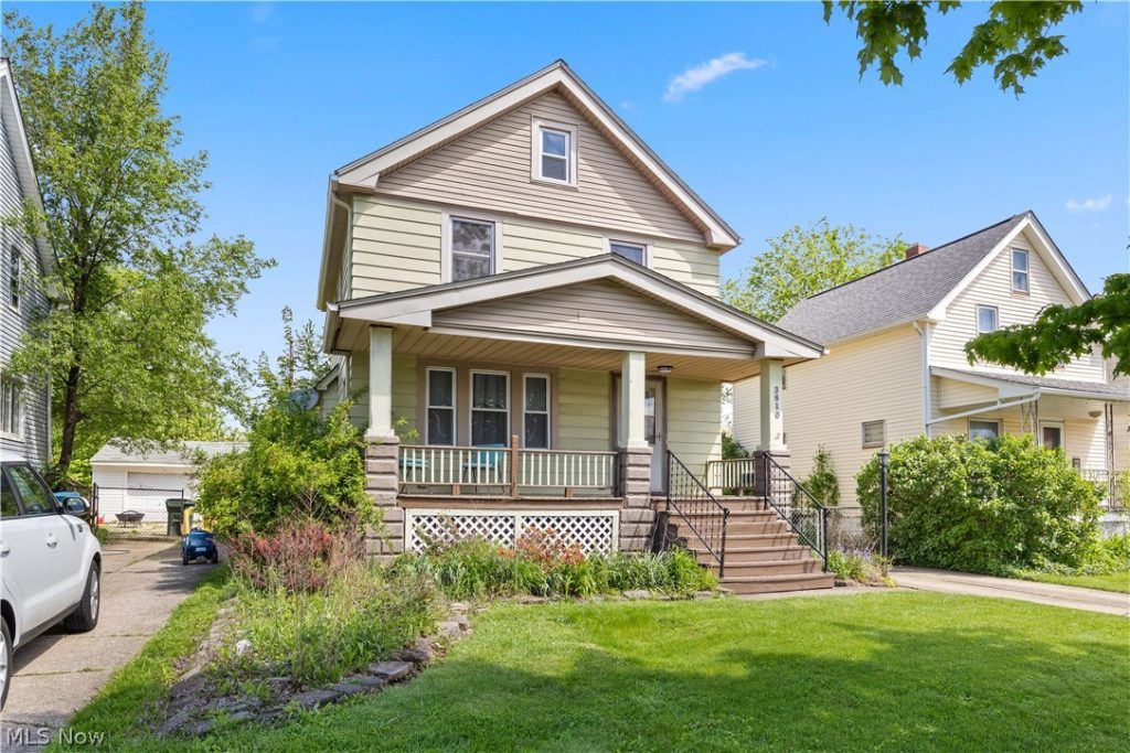 3810 Russell Avenue, Parma, OH
