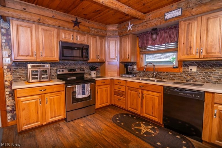 61229 Crozier Ridge Road, Bellaire, OH - Photo 4