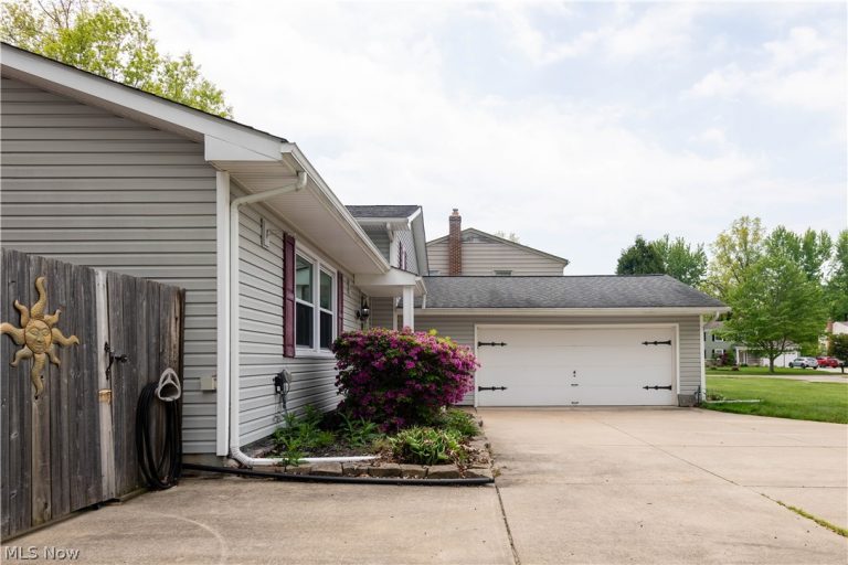 7299 Grant Street, Mentor, OH - Photo 4