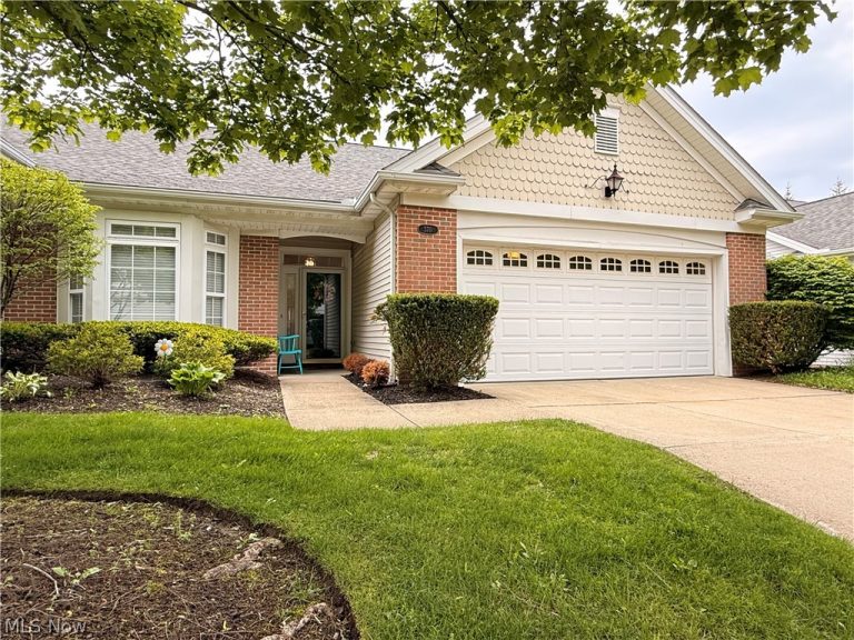 370 Rosebury Court, Mayfield Heights, OH, 44124