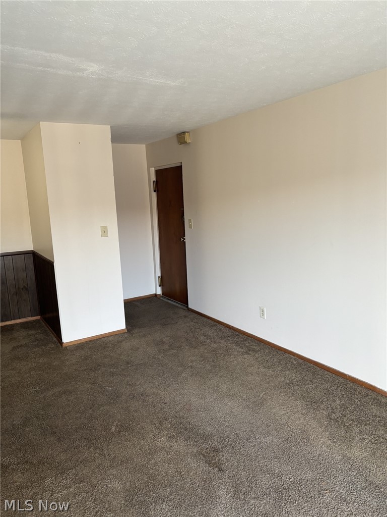 23831 David Drive #205, North Olmsted, OH - Photo 3