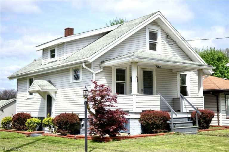 664 Tenney Avenue, Campbell, OH, 44405