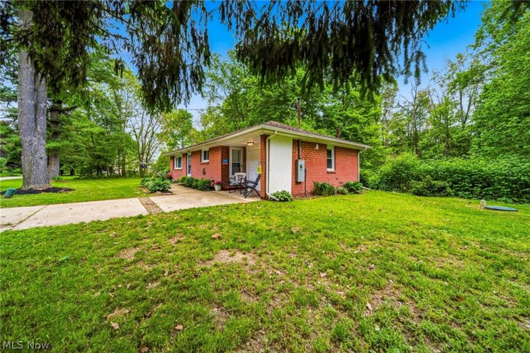 331 Dibble Road, Conneaut, OH - Photo 5