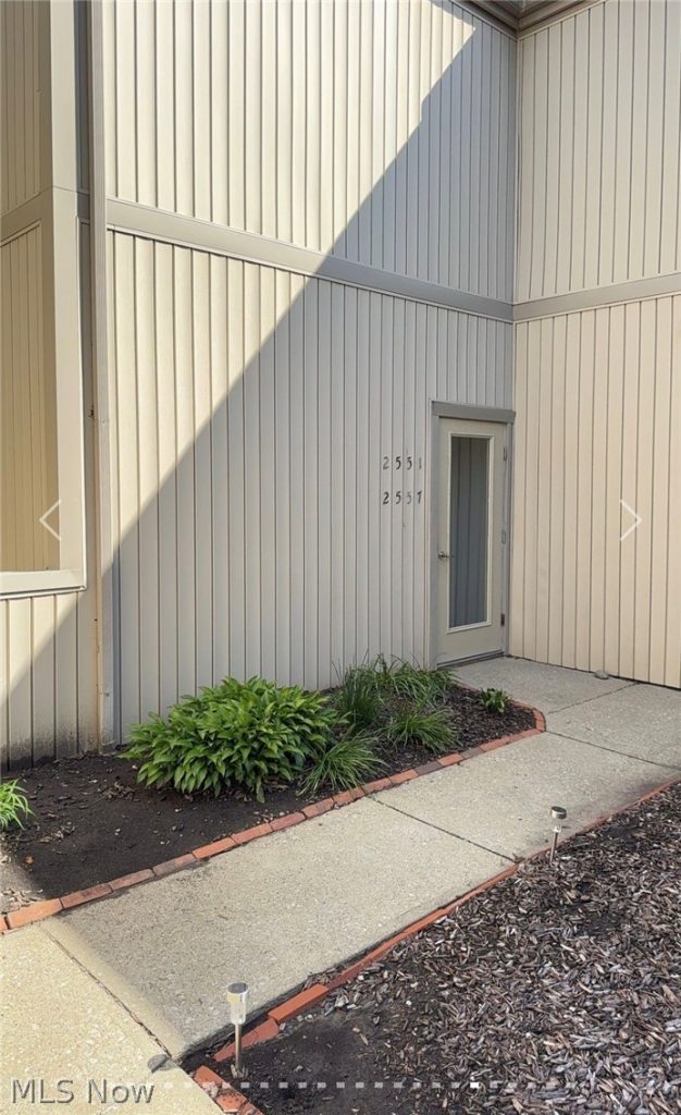 2557 Jackie Lane, Westlake, OH
