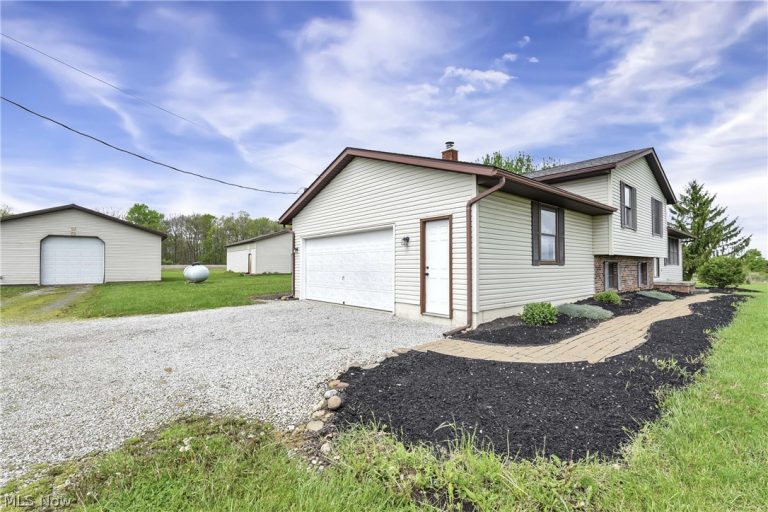 9550 Spencer Road, Homerville, OH - Photo 3