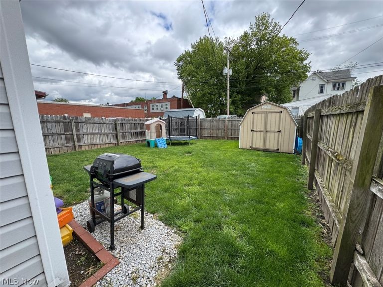776 6th Street, Coshocton, OH - Photo 4