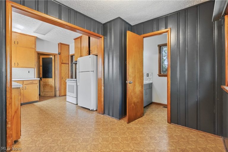 120 Ohio Street, Wooster, OH - Photo 6