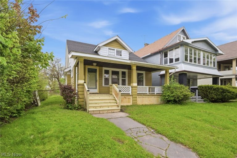 3568 106th Street, Cleveland, OH - Photo 2