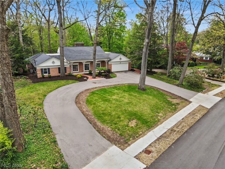3022 Harriett Road, Silver Lake, OH - Photo 4