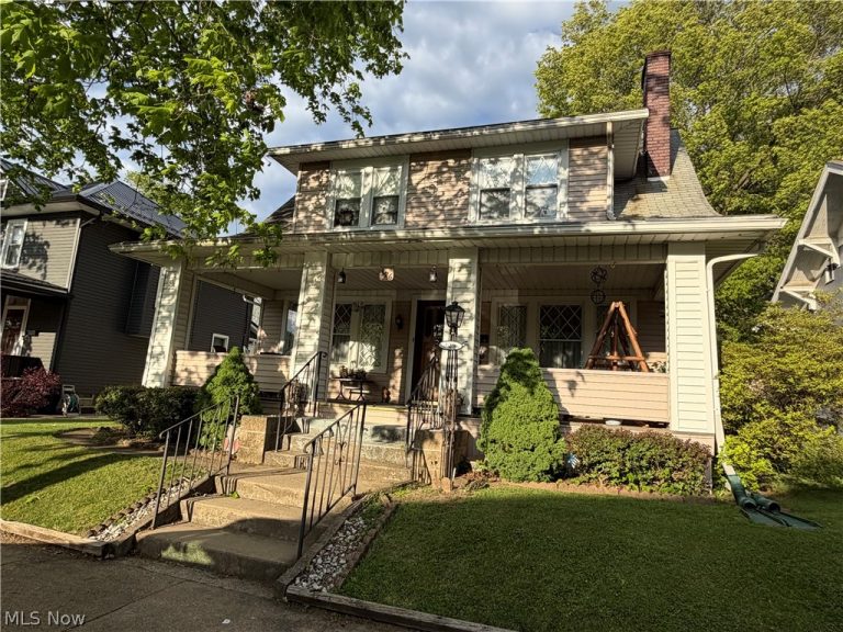 326 13th Street, Coshocton, OH, 43812