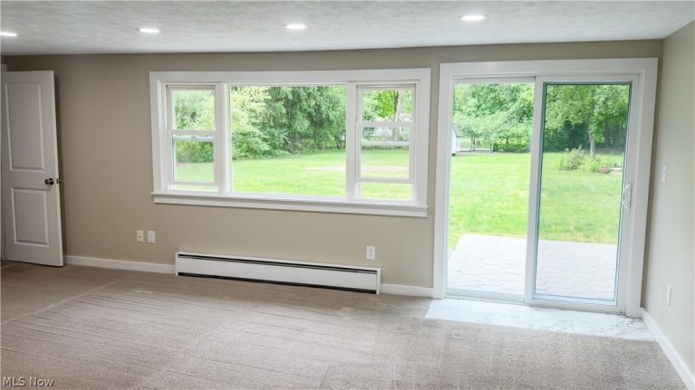 8796 Evergreen Drive, Mentor, OH - Photo 4