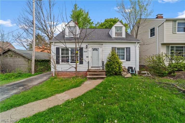 4898 95th Street, Garfield Heights, OH - Photo 8