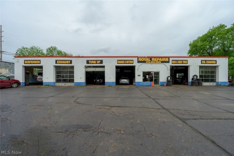 2234 Newton Street, Akron, OH, 44305