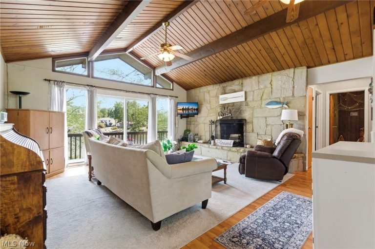 2410 Plum Creek Drive, Roaming Shores, OH - Photo 4