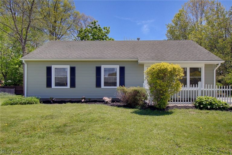 2650 Center Avenue, Alliance, OH - Photo 2